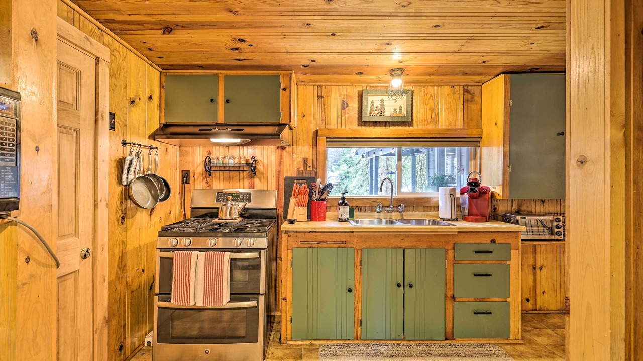 Photo of Kitchen in Long Barn