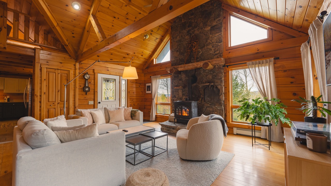 Photo of Livingroom in Roscoe
