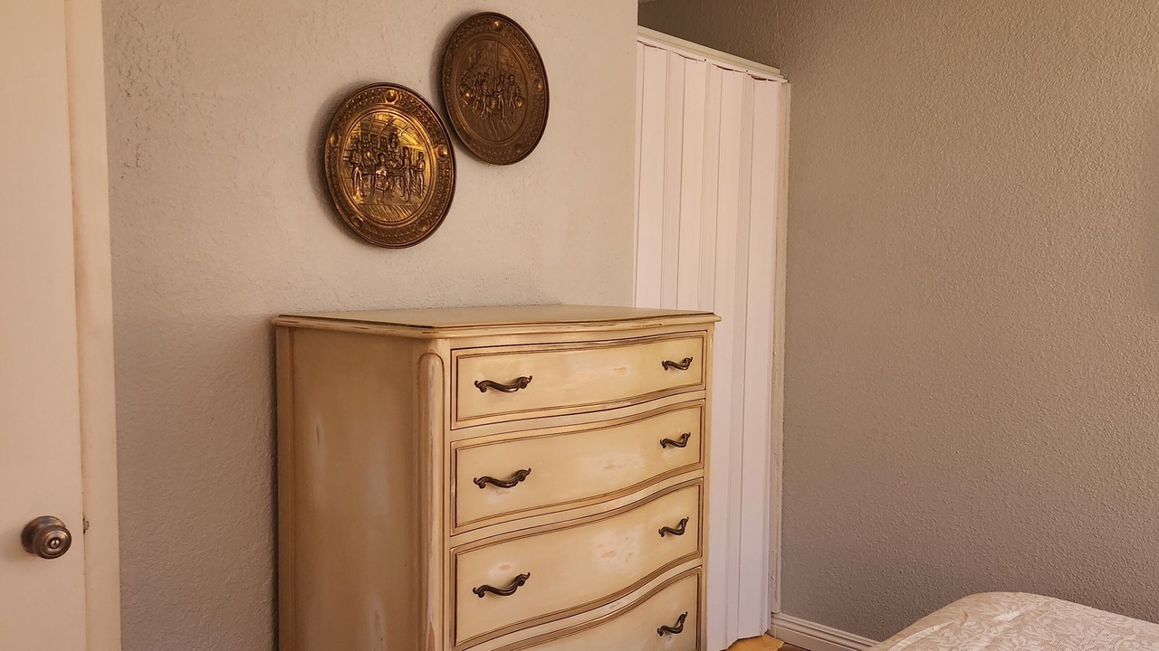 Photo of Bedroom in Lemon Grove