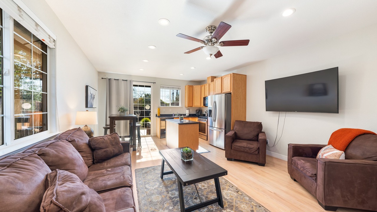 Photo of Livingroom in Santa Rosa