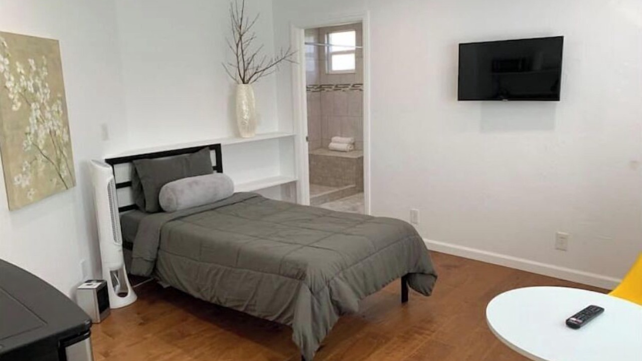 Photo of Bedroom in Castro Valley