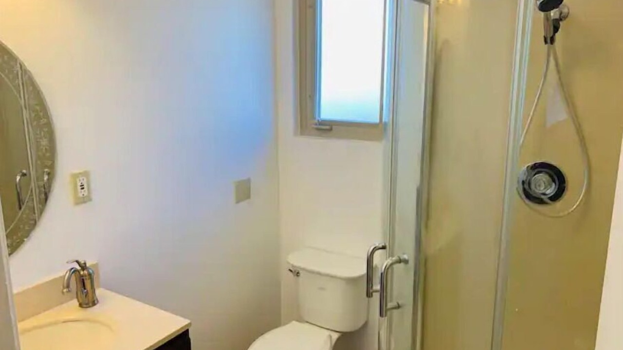 Photo of Bathroom in Castro Valley