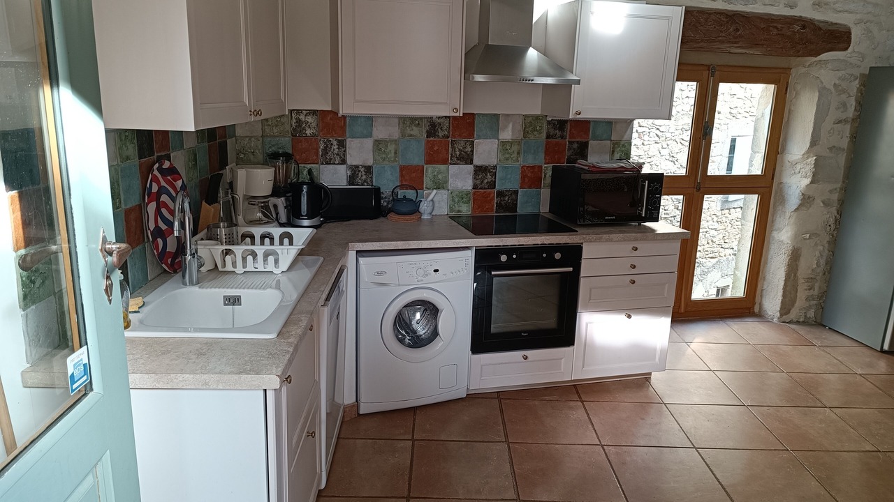 Photo of Kitchen in Saint-Andre-de-Roquepertuis