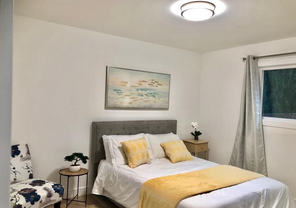 Photo of Bedroom in Castro Valley