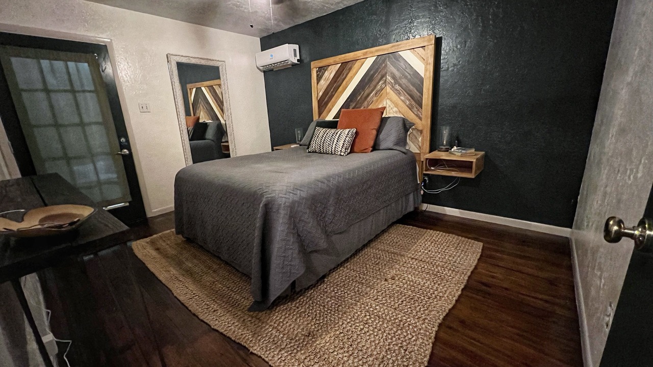 Photo of Bedroom in Zavalla