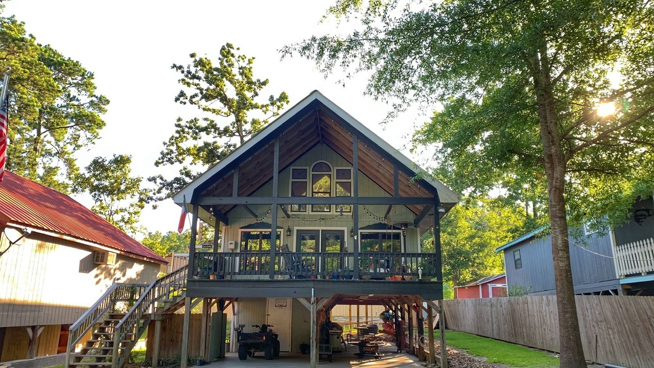 Photo of Outdoor in Zavalla