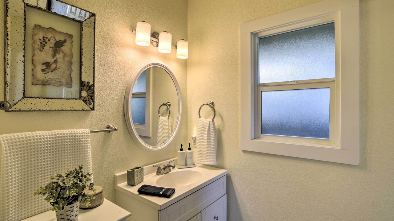Photo of Bathroom in Chico