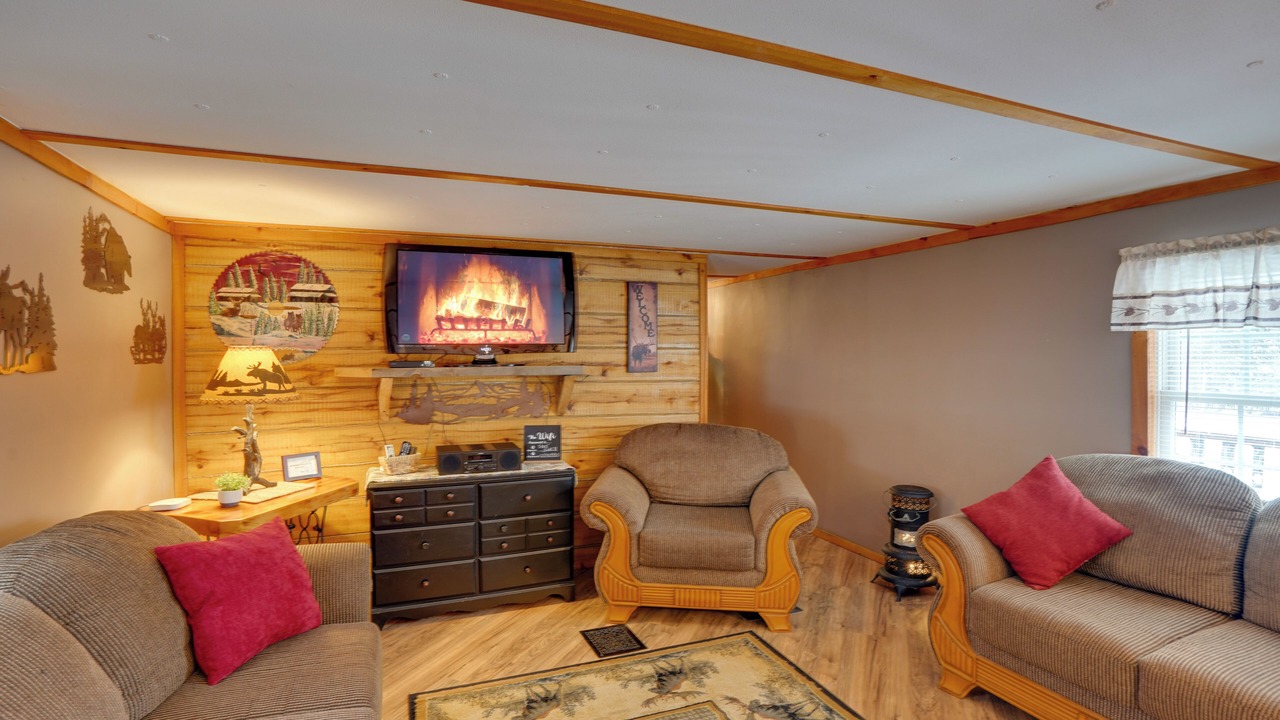 Photo of Livingroom in Oak Hill
