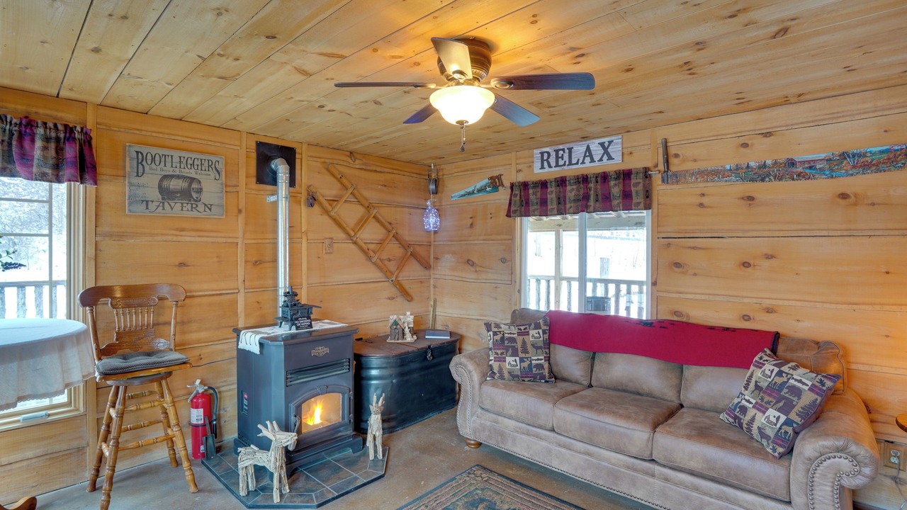 Photo of Bedroom in Oak Hill