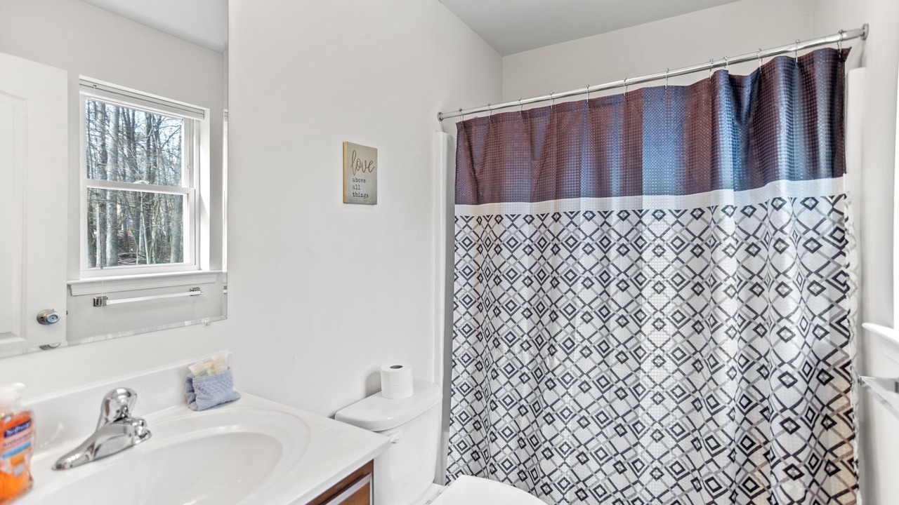 Photo of Bathroom in Albrightsville