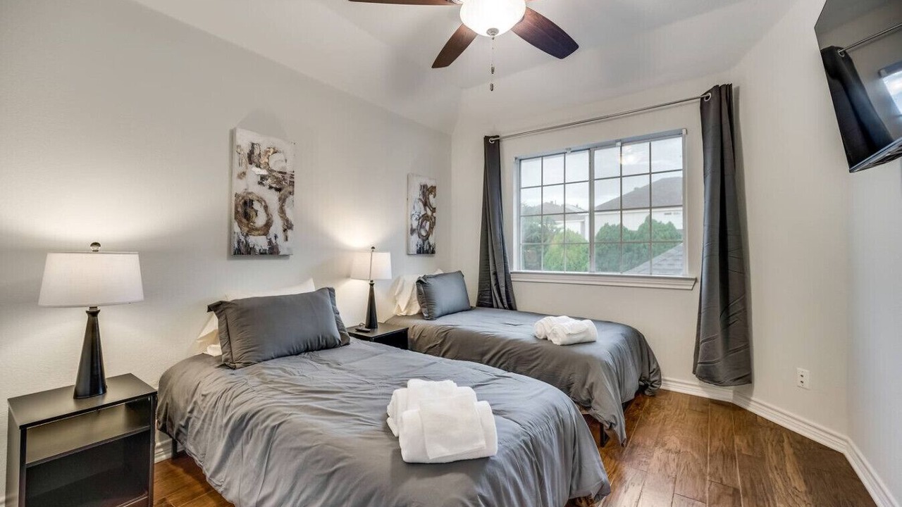 Photo of Bedroom in Far North Dallas