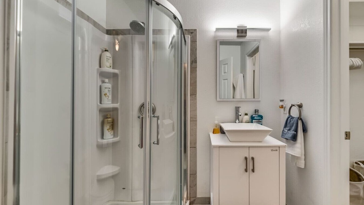 Photo of Bathroom in Far North Dallas