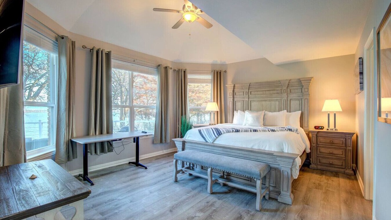 Photo of Bedroom in Rowlett