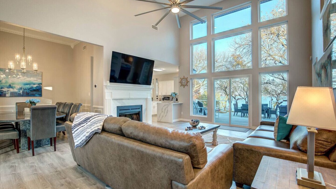 Photo of Livingroom in Rowlett