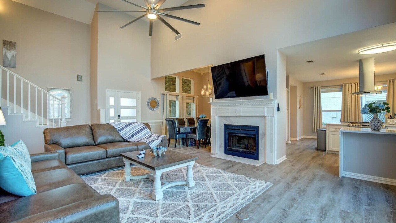 Photo of Livingroom in Rowlett