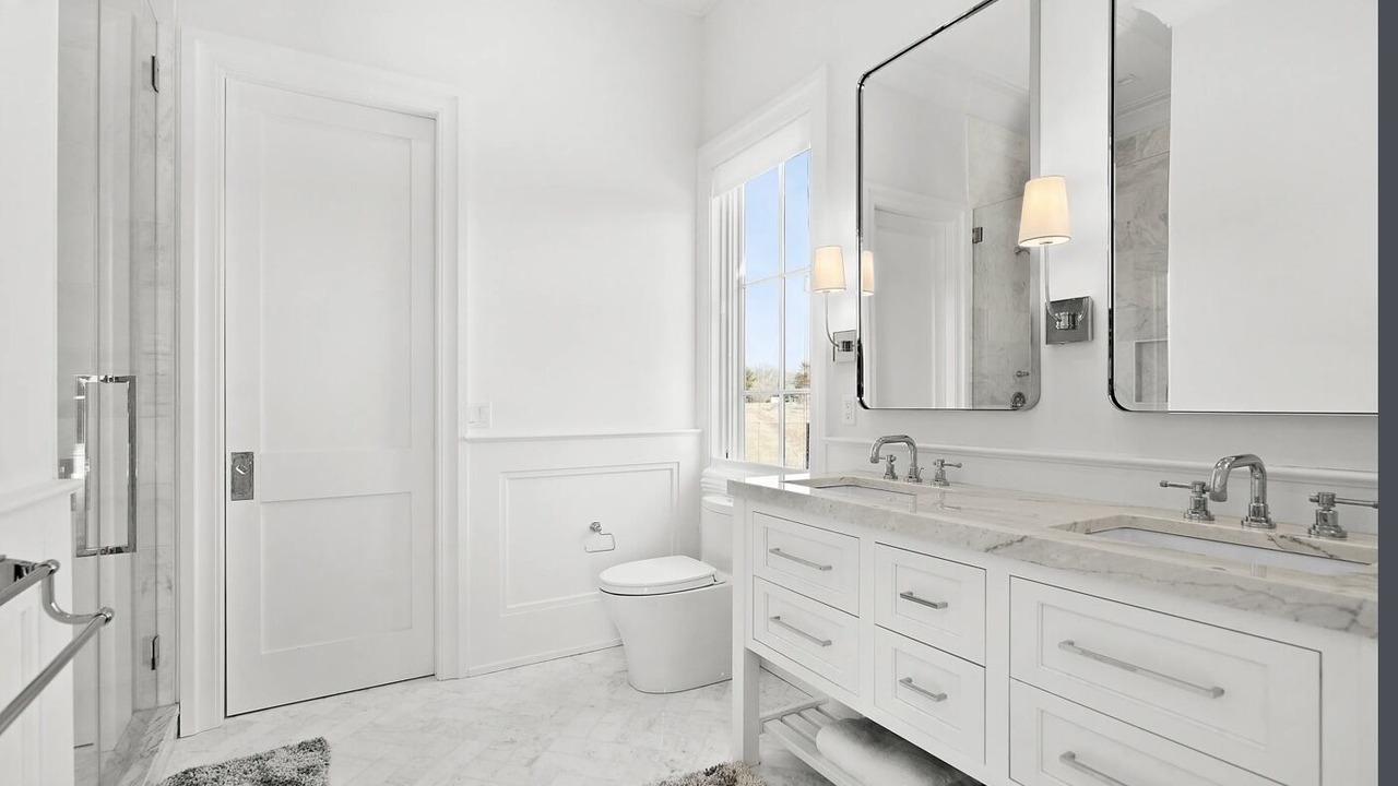 Photo of Bathroom in Water Mill