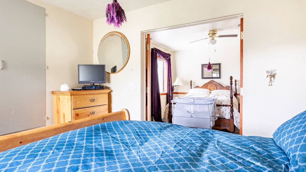 Photo of Bedroom in Crestline