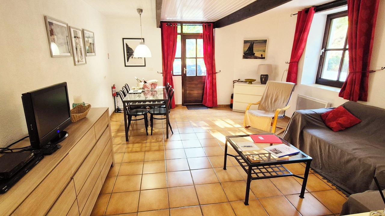 Photo of Livingroom in Caunes-Minervois