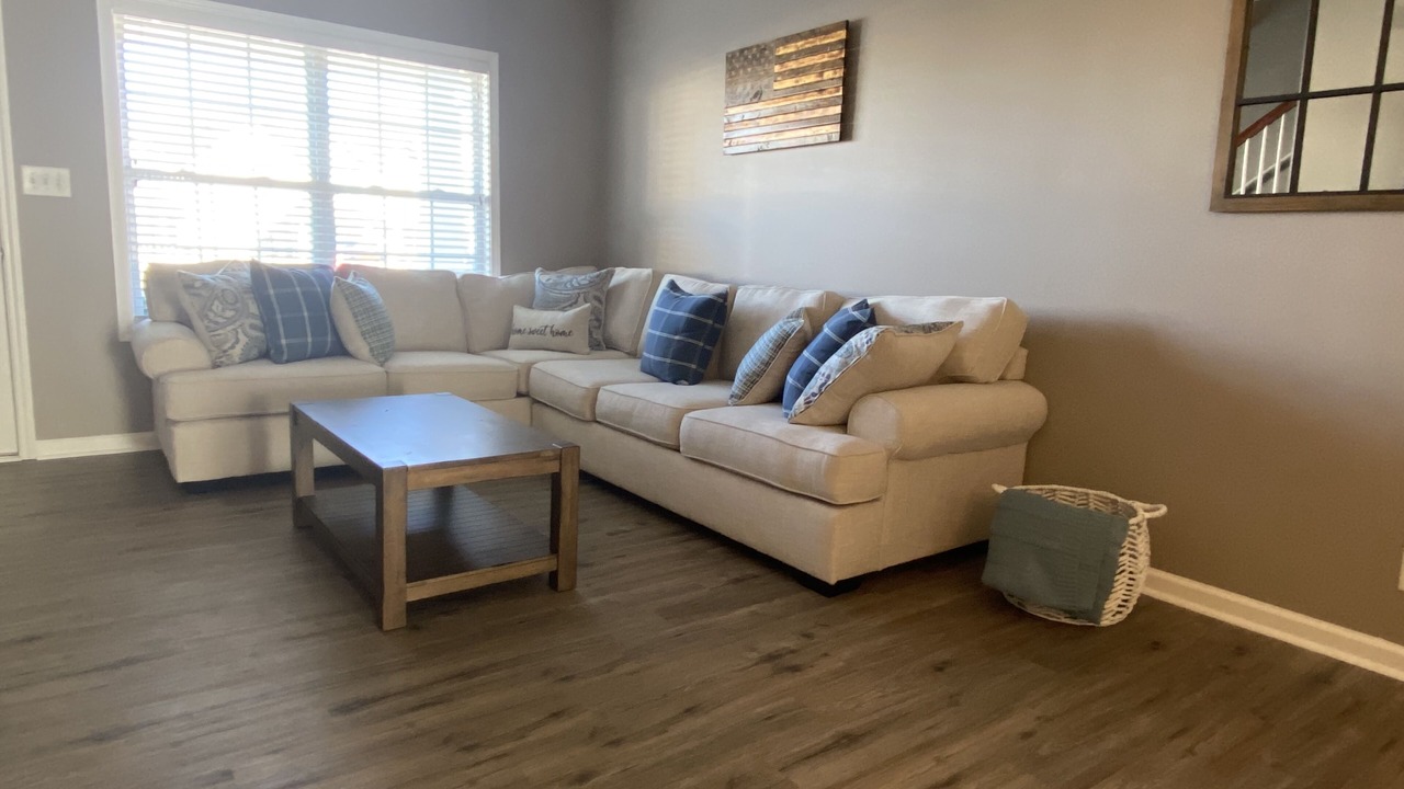 Photo of Livingroom in Clarksville