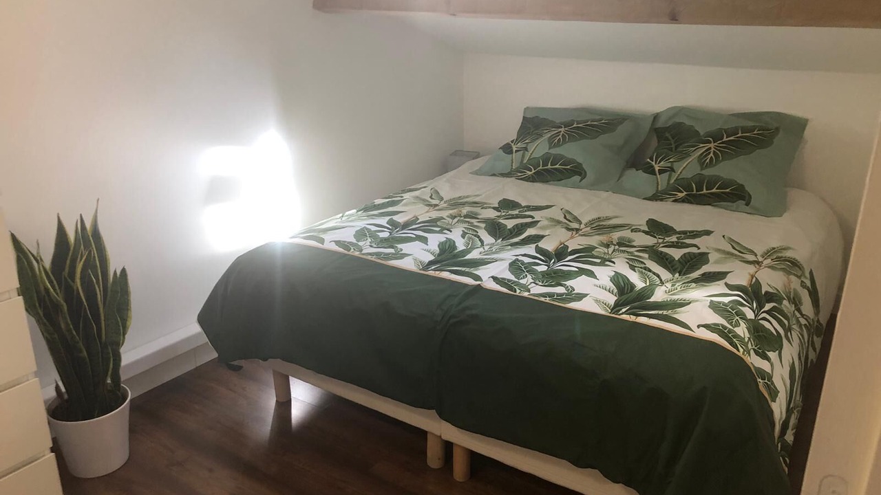 Photo of Bedroom in Salon-de-Provence