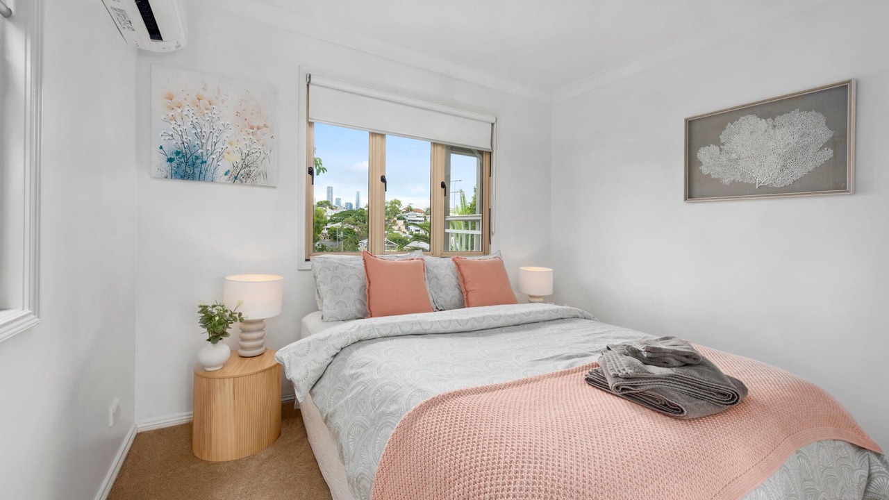 Photo of Others in Paddington