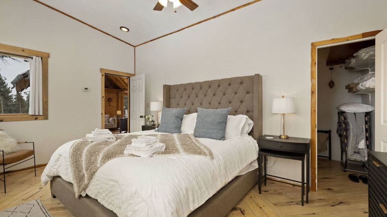 Photo of Bedroom in Coal Creek
