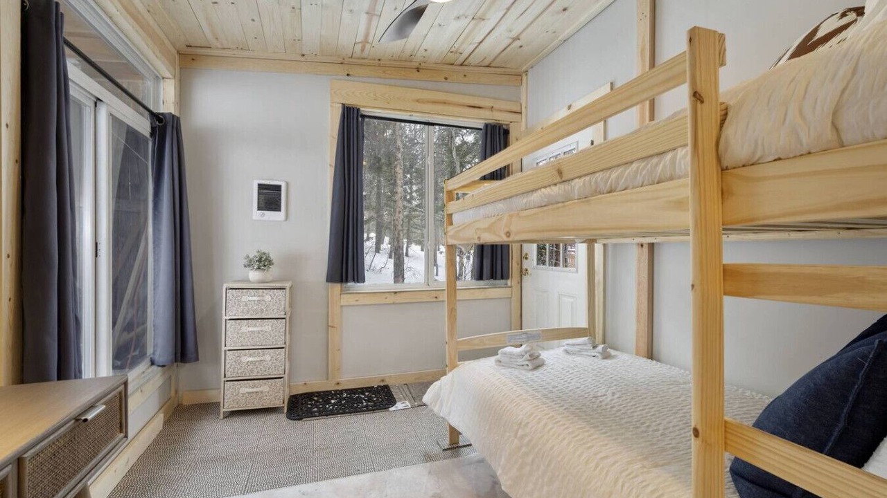 Photo of Bedroom in Coal Creek