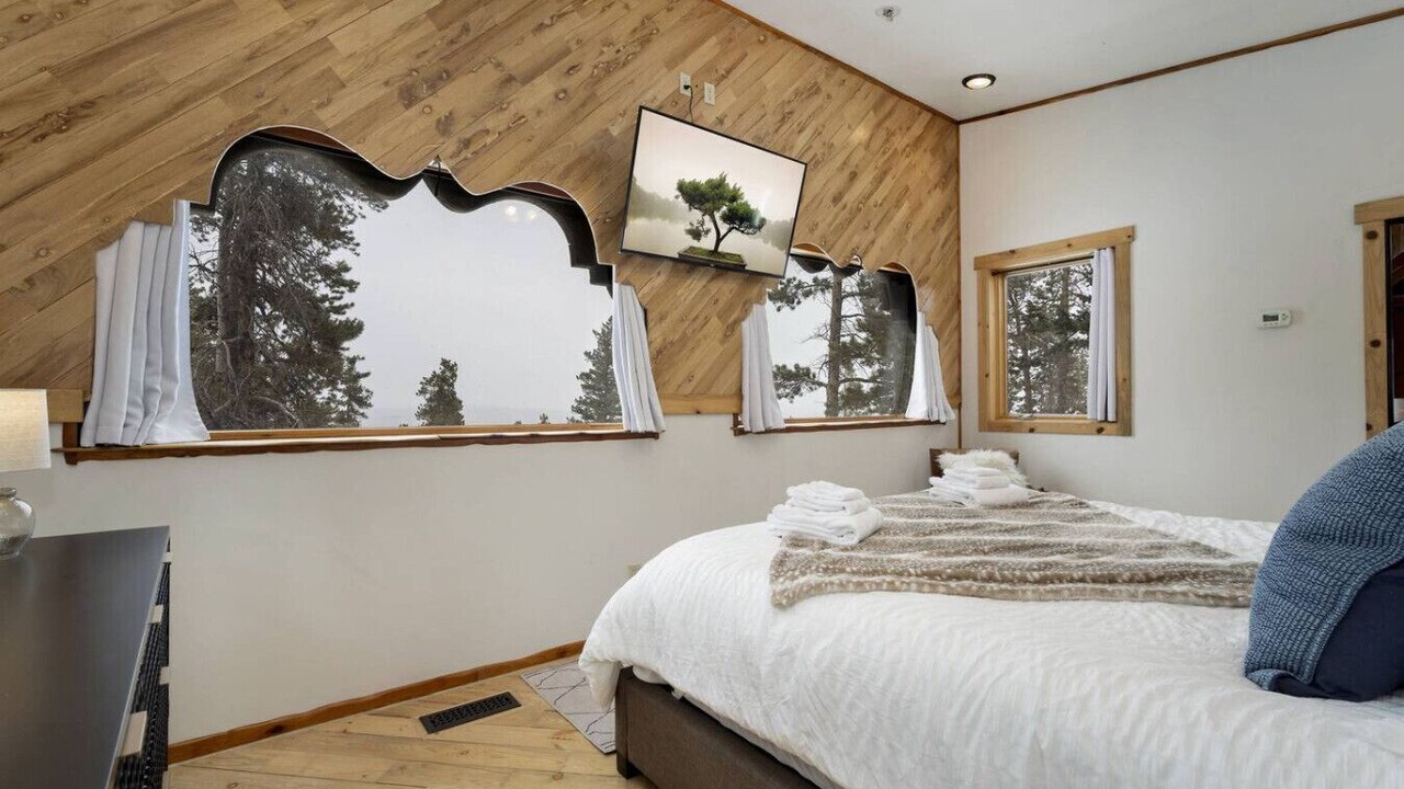 Photo of Bedroom in Coal Creek
