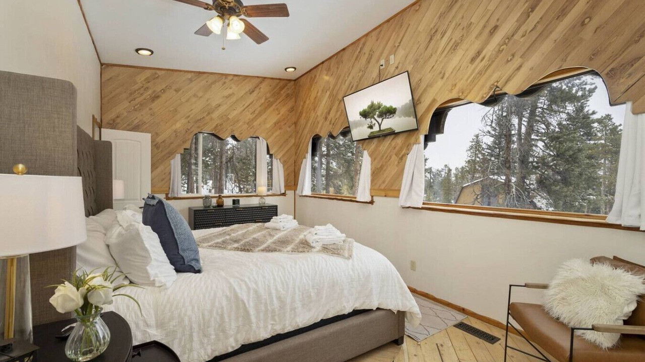 Photo of Bedroom in Coal Creek