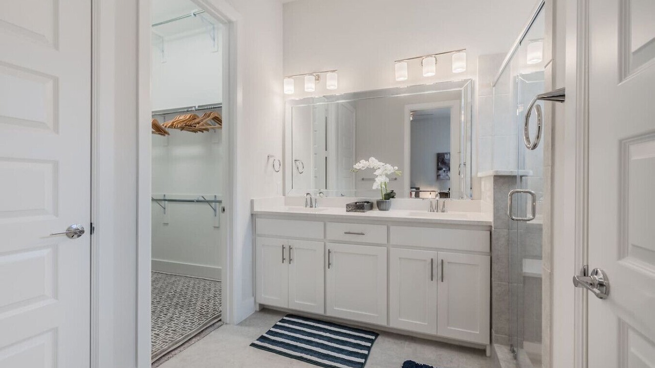 Photo of Bathroom in Legacy Park