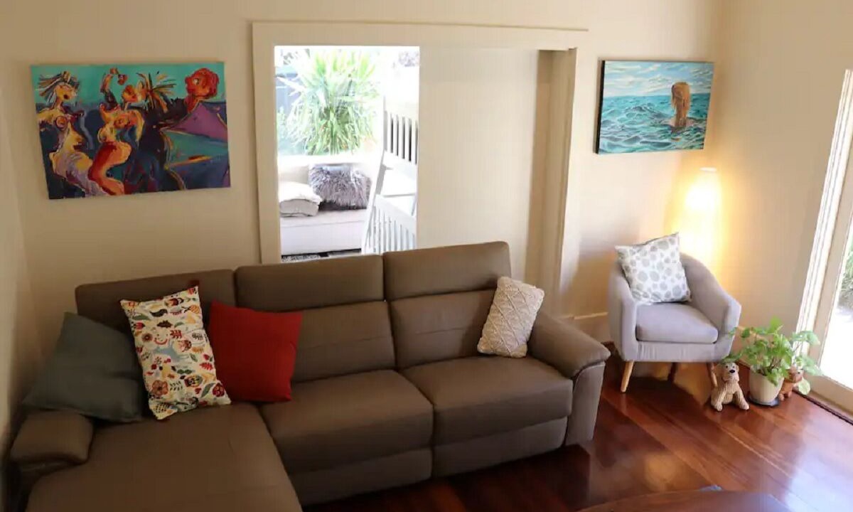 Photo of Livingroom in Henley Beach
