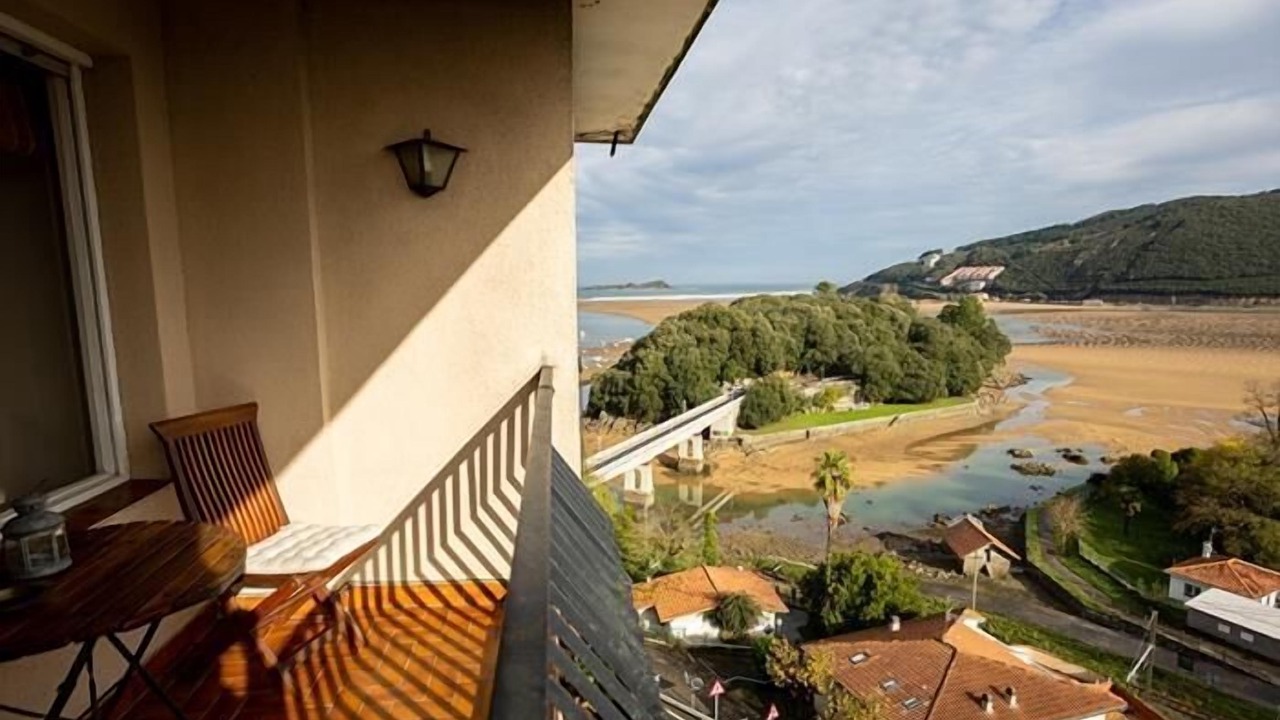 Photo of Outdoor in Busturia