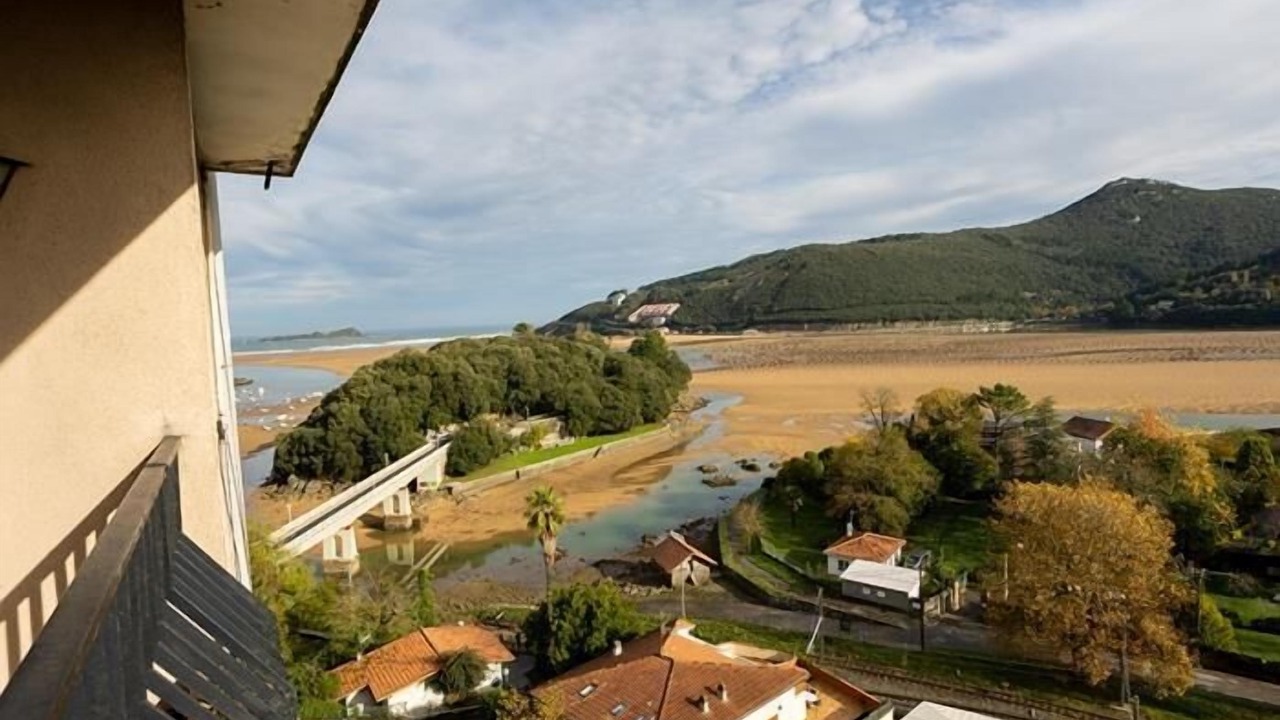 Photo of Outdoor in Busturia
