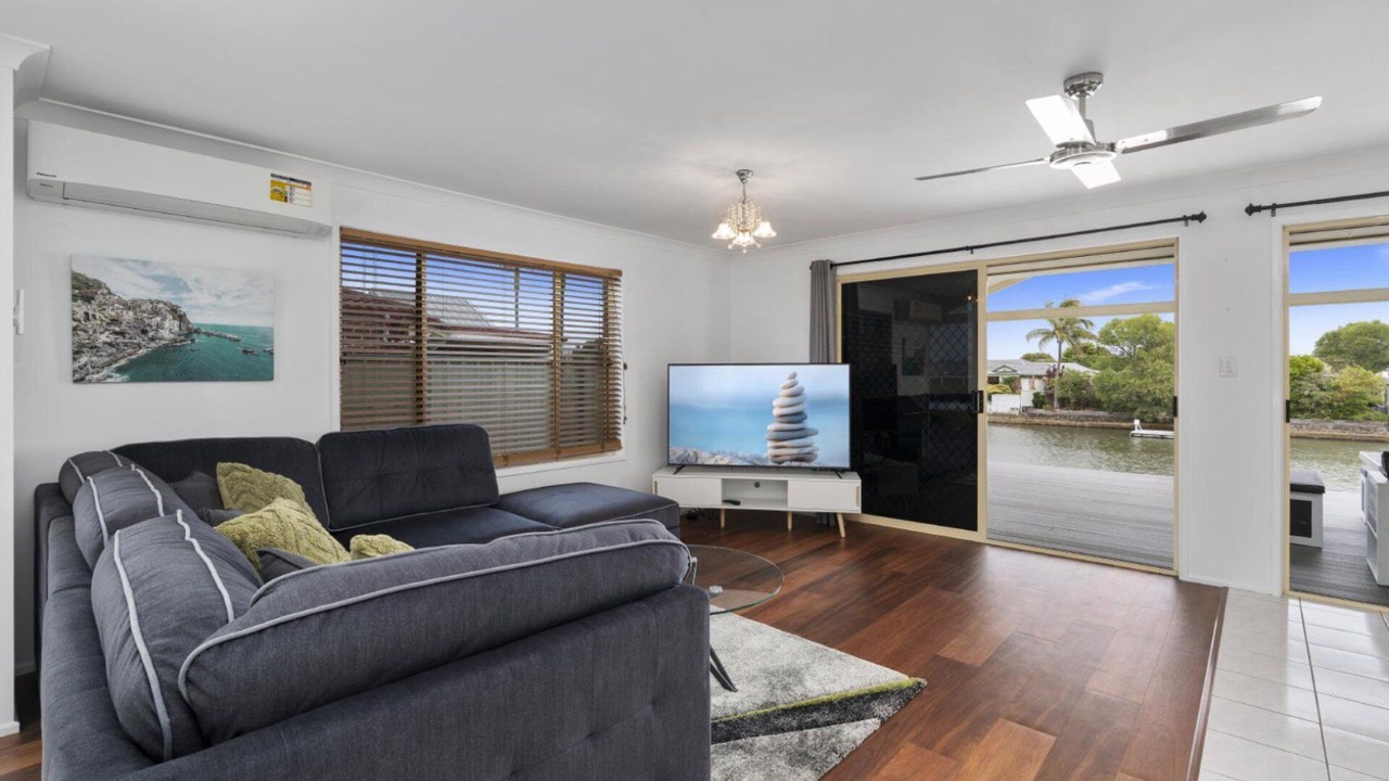 Photo of Livingroom in Bongaree