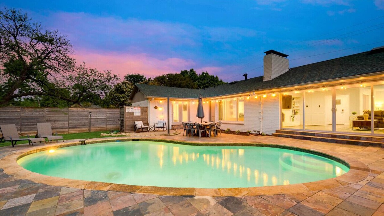Photo of Outdoor in Far North Dallas