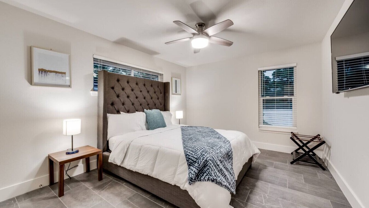 Photo of Bedroom in Far North Dallas