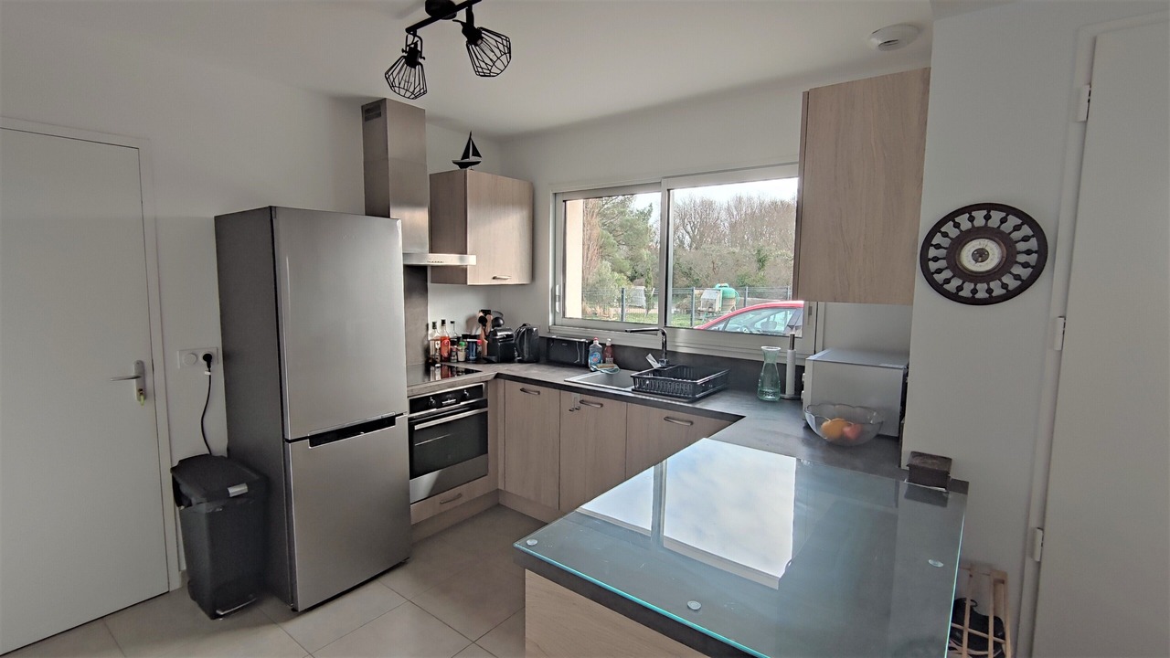 Photo of Kitchen in Saint-Gildas-de-Rhuys