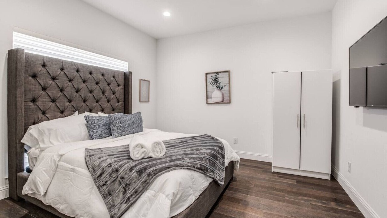 Photo of Bedroom in Far North Dallas
