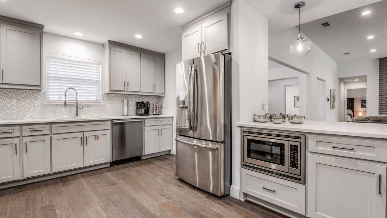 Photo of Kitchen in Far North Dallas