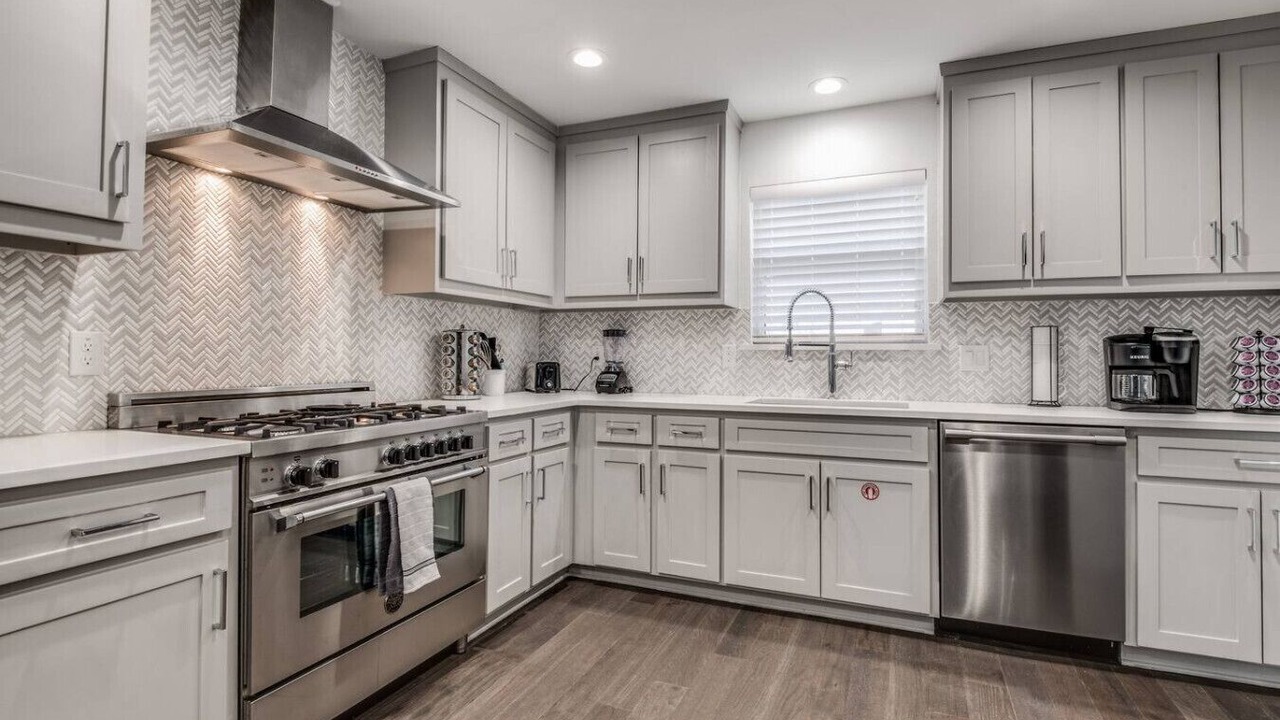 Photo of Kitchen in Far North Dallas