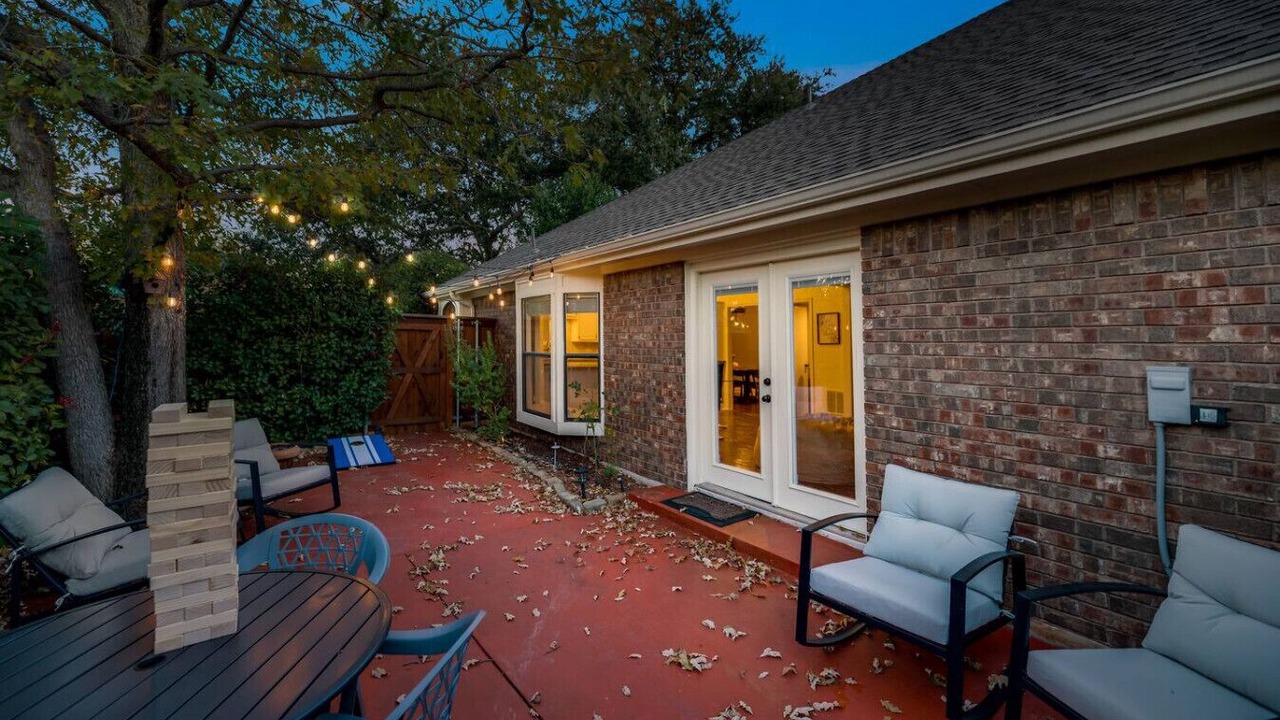 Photo of Patio Balcony in Plano