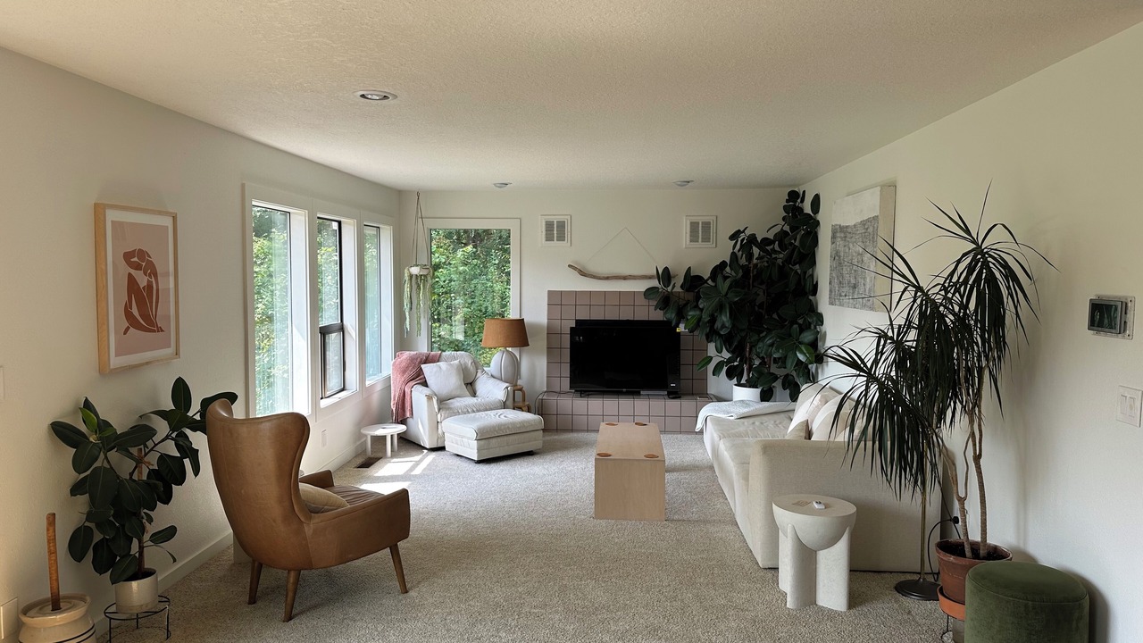 Photo of Livingroom in Portland