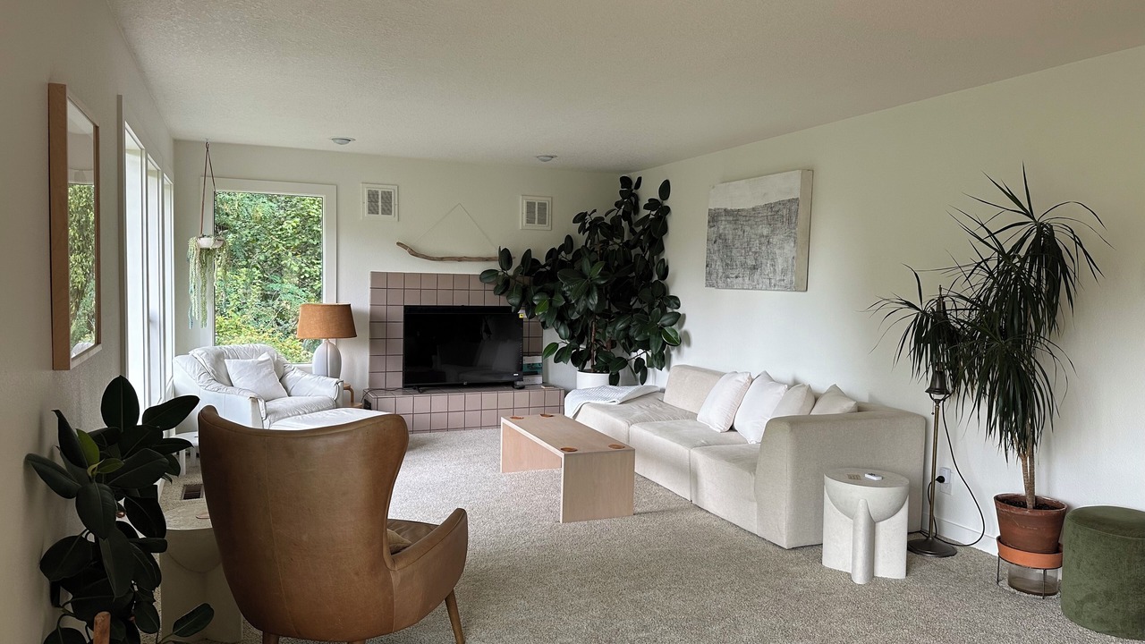 Photo of Livingroom in Portland
