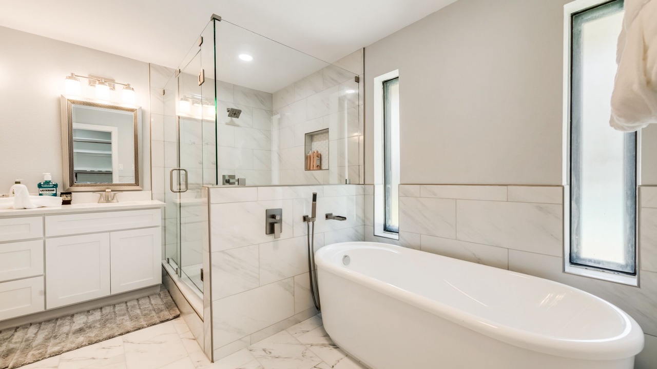 Photo of Bathroom in Carrollton