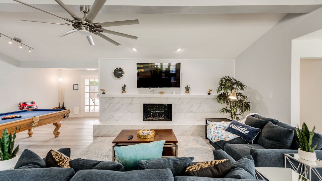 Photo of Livingroom in Carrollton