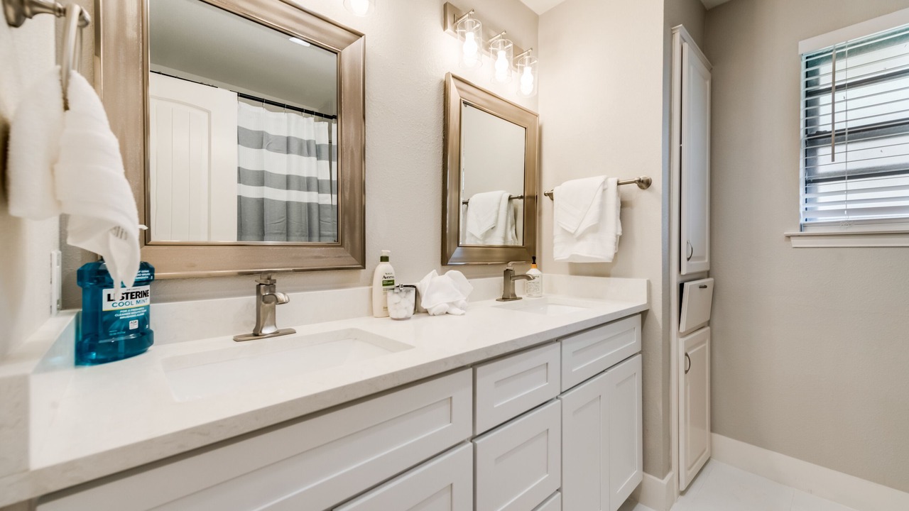 Photo of Bathroom in Carrollton