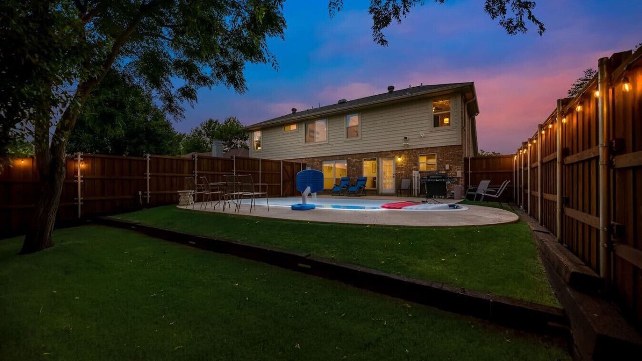 Photo of Outdoor in North Central Carrollton