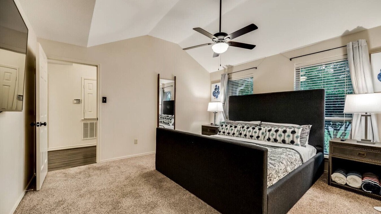 Photo of Bedroom in North Central Carrollton