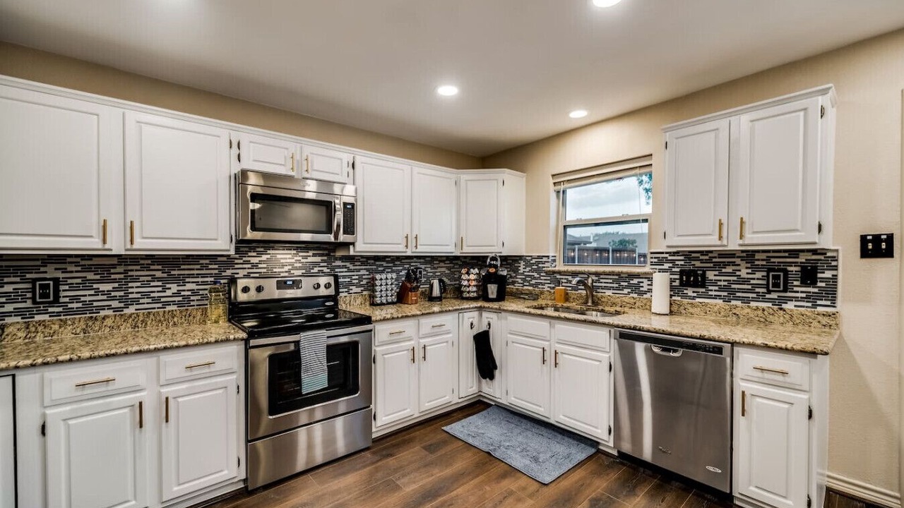 Photo of Kitchen in North Central Carrollton