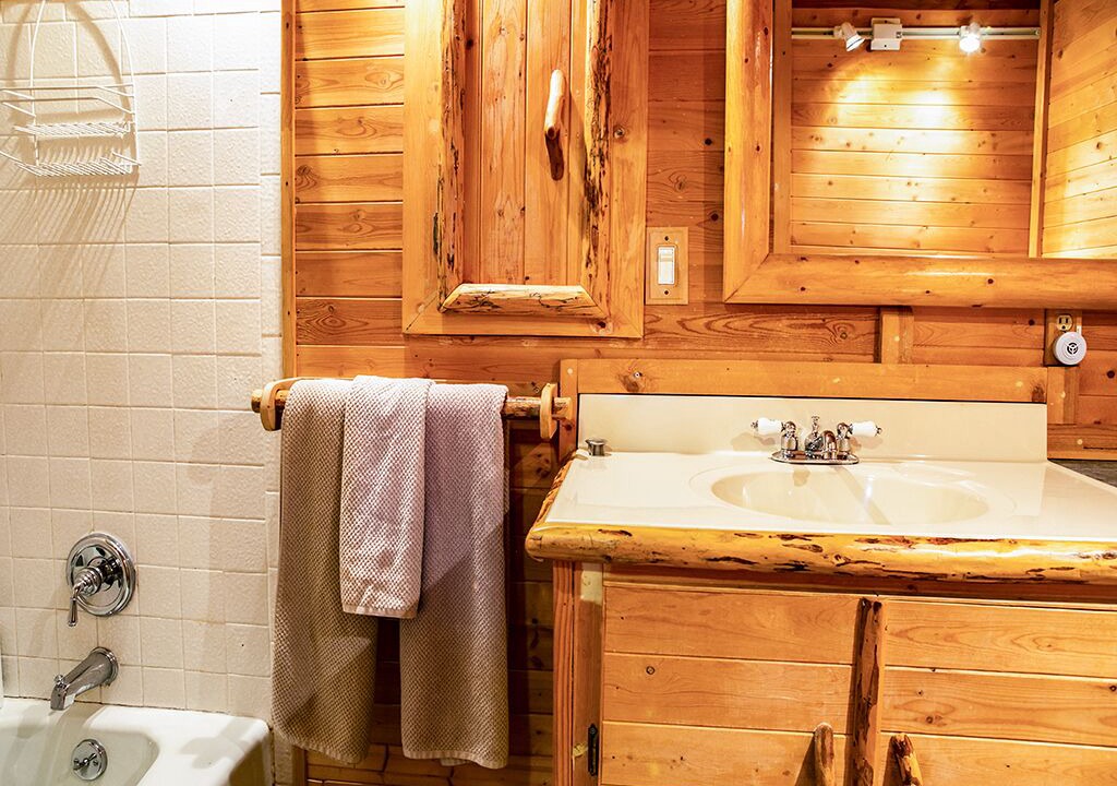 Photo of Bathroom in Salt Lake Mountain Resorts
